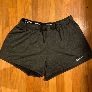 euc nike dri fit shorts